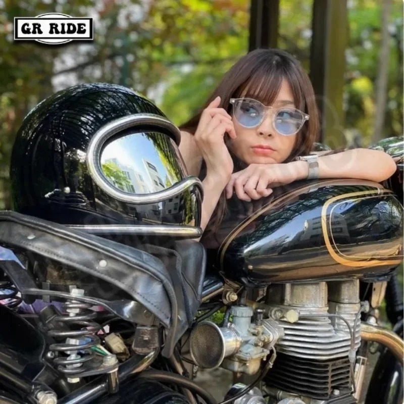 HOT Motorcycle Helmet Fibergla - огляд і ціна Motorcycle Gear Japan